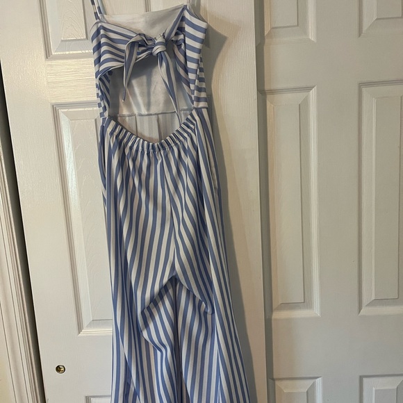 Blue & white striped jumpsuit - Picture 5 of 6